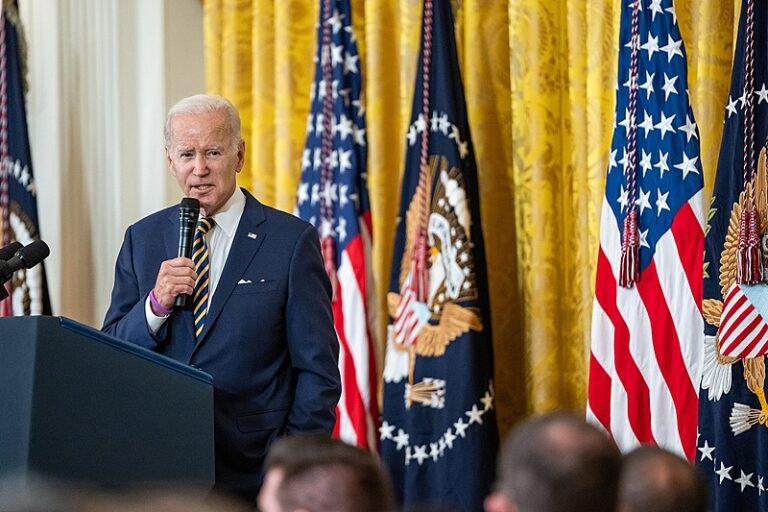 Congresso dos EUA pressiona Biden para responsabilizar Irã pelo apoio ao Hamas