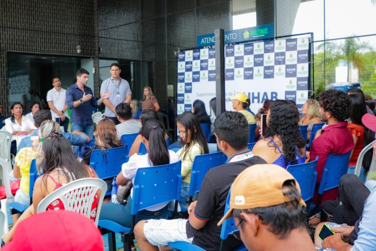 Mais 34 famílias da zona Sul de Manaus são reassentadas