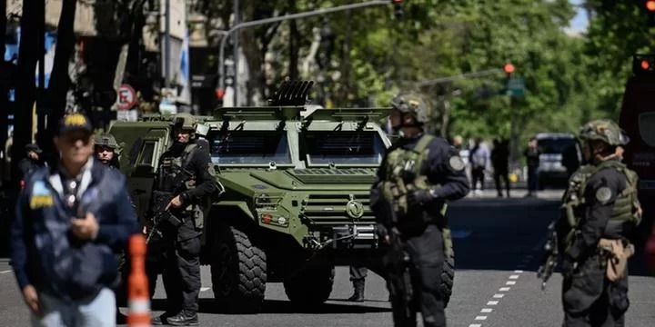 Na Argentina, embaixadas dos EUA e Israel sofrem ameaças de bomba