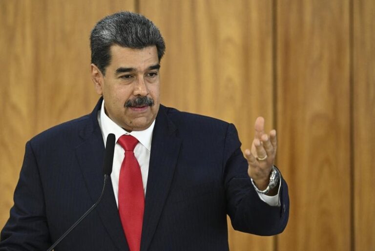 Presos políticos do governo venezuelano são libertados após acordo com oposição