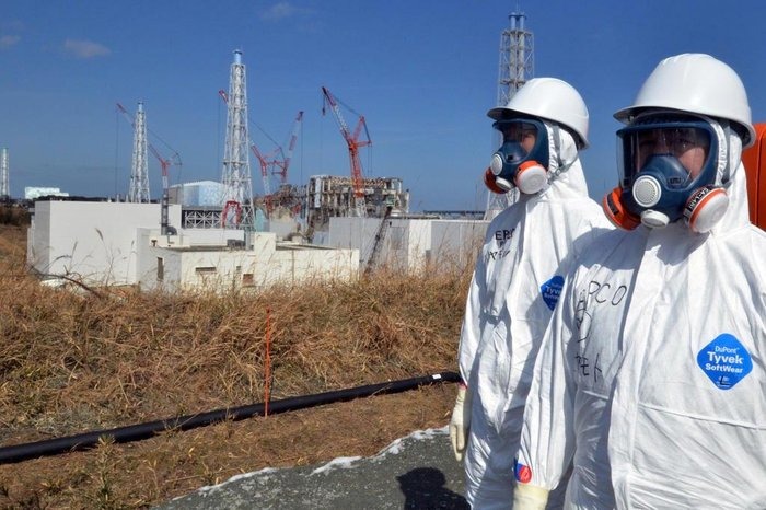 JAPÃO: Trabalhadores são atingidos por água radioativa em central nuclear