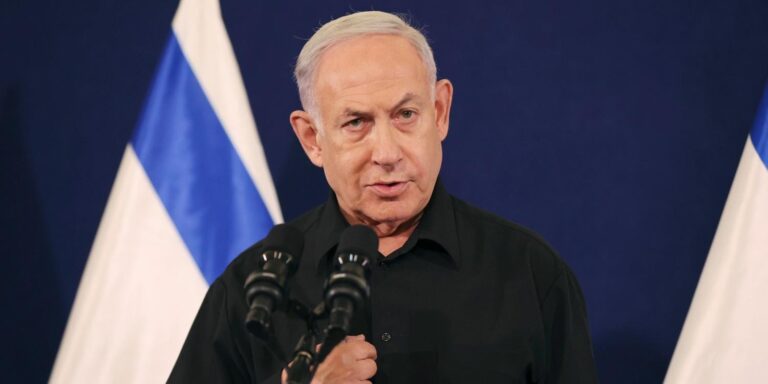 Israel diz que cessar-fogo seria o equivalente a uma rendição