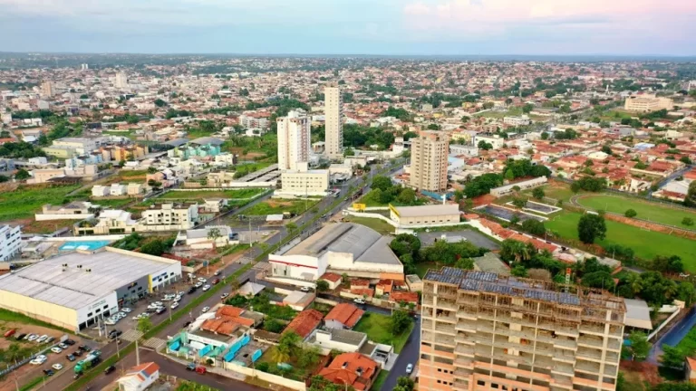 Homem ataca mototaxista com tesoura em Araguaína
