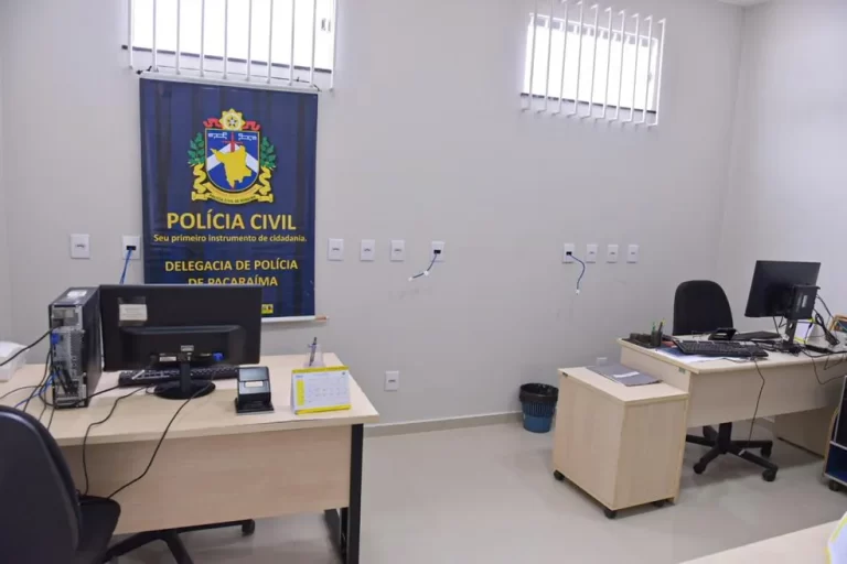 Mulher é atacada por homem que se masturbava em rua de RR