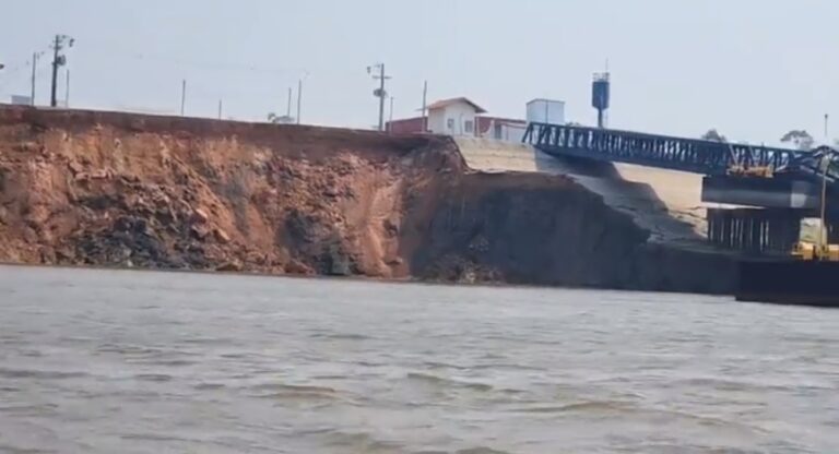 VÍDEO: Parte do Porto de Itacoatiara-AM desaba e é interditado