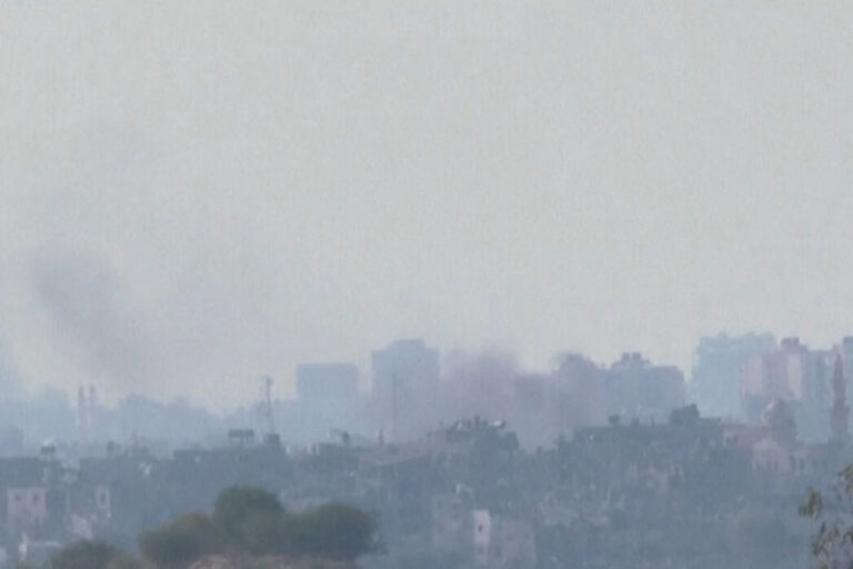 Sirenes voltam a soar no sul de Israel; fortes explosões atingem Faixa de Gaza