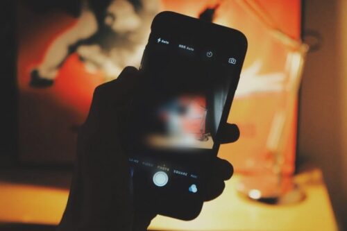 Em Manaus, homem é preso suspeito de estuprar irmão de 12 anos e fotografar ato