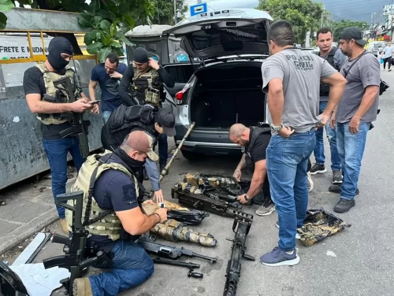 Polícia recupera 8 das 21 metralhadoras furtadas do Exército no RJ