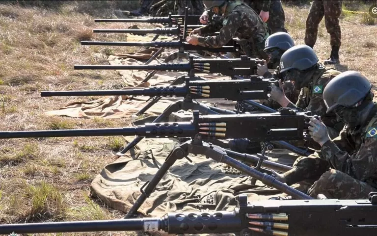 Sumiço de metralhadoras é maior furto do Exército desde 2009