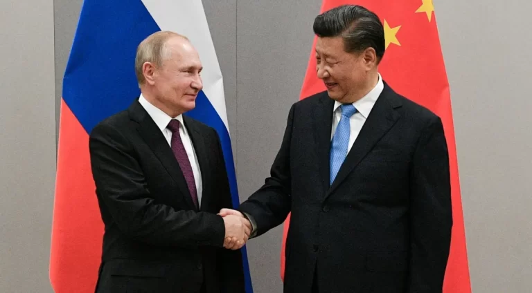 Putin se encontra com líder da China para tratar sobre “nova ordem mundial”
