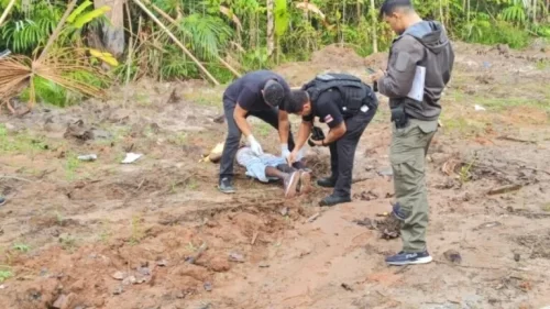 VÍDEO: Corpo é encontrado com as mãos amarradas e marcas de tiros, em Manaus