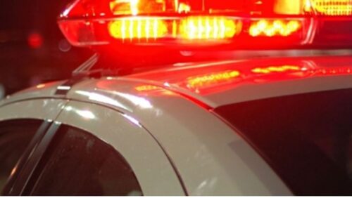 Homem é abordado por dupla em moto, leva tiro e pede ajuda em quartel, no AM