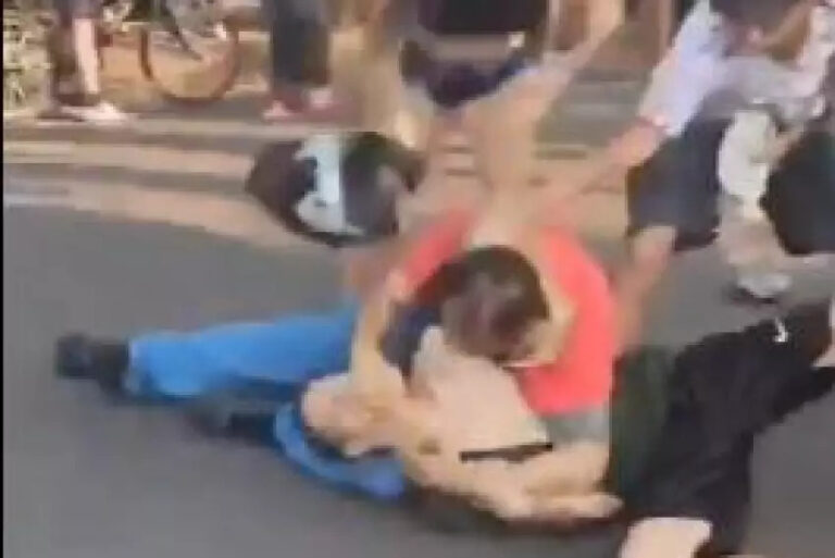 VÍDEO: Aluno sai "no braço" com professor por causa de nota baixa no Paraná