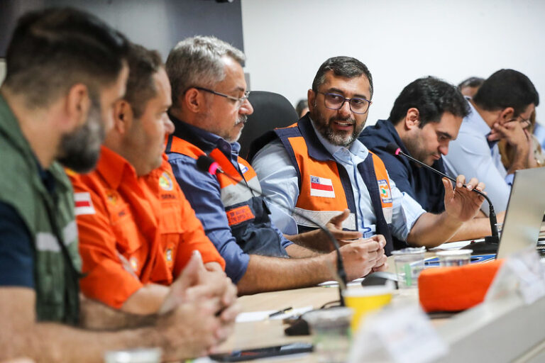 Wilson Lima anuncia a antecipação do auxílio estadual de novembro