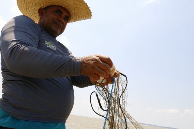 Medida provisória institui auxílio a pescadores profissionais de municípios do Amazonas