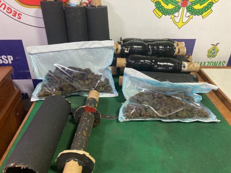 Em Coari, droga avaliada em R$240 mil, escondida em bobinas, é apreendida pela Base Arpão