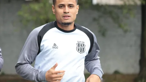 VÍDEO: Mulheres acusam jogador da Ponte Preta de importunação sexual