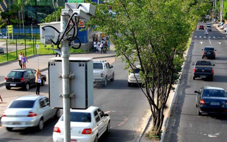 Radares de trânsito em Manaus - (Foto: Divulgação).