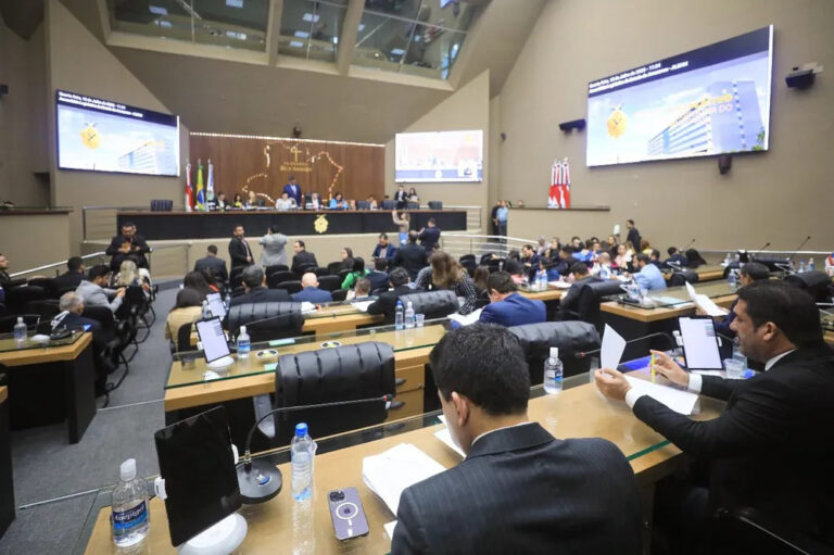 Aleam aprova orçamento de R$ 30 bilhões para o AM em 2024