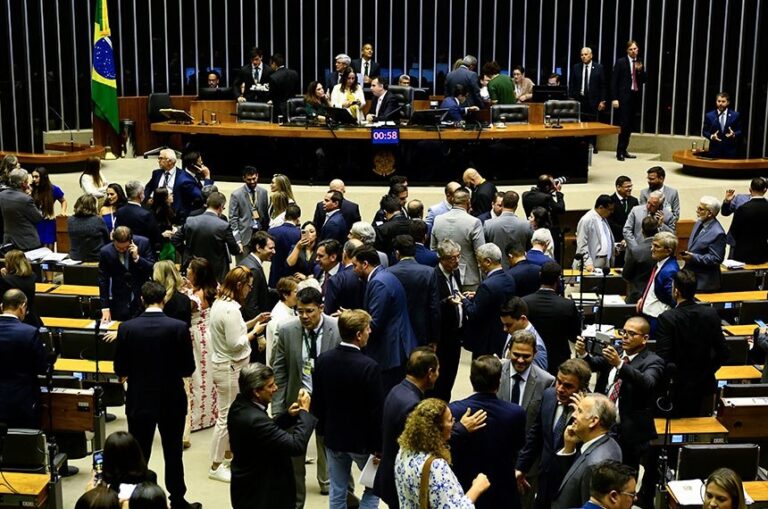 LDO 2024 será votada pelo Congresso nesta terça-feira (19)