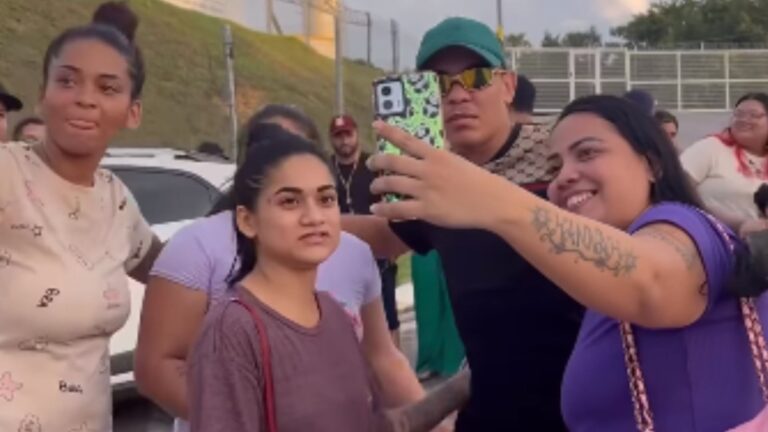 VÍDEOS: Lucas Picolé deixa a prisão e é recebido como celebridade por fãs, em Manaus