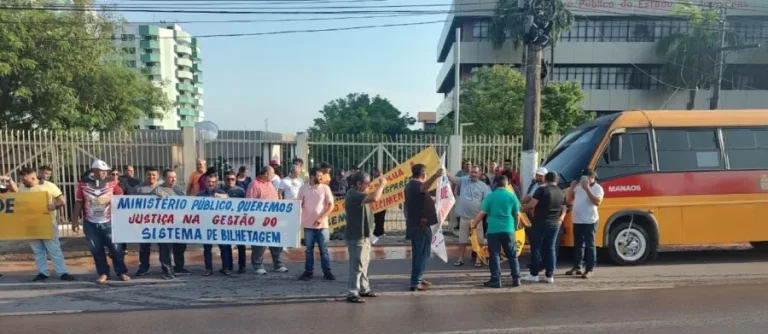 Paralisação de transporte alternativo ‘Amarelinho’ chega ao fim após dois dias em Manaus