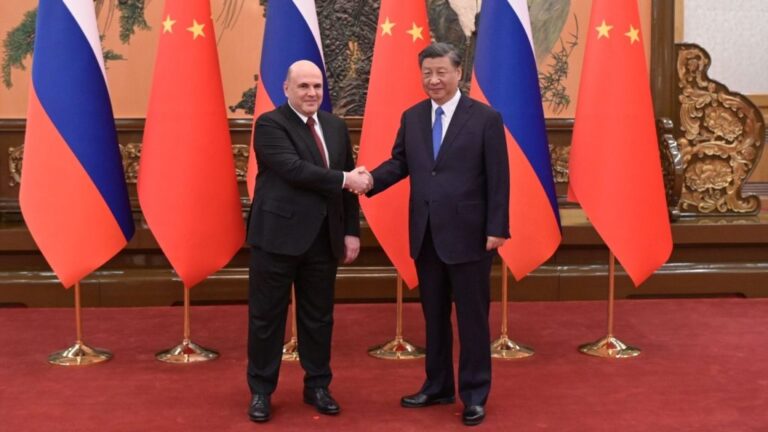 Primeiro-ministro russo se encontrará com Xi Jinping