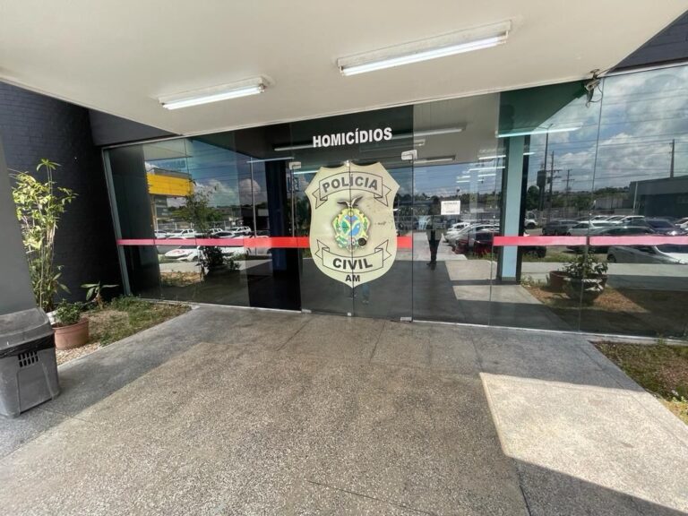 Em Manaus, homem é preso por manter em cárcere privado ex-namorada
