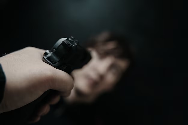 RÚSSIA: Jovem de 14 anos mata um colega e fere mais cinco antes de tirar a própria vida