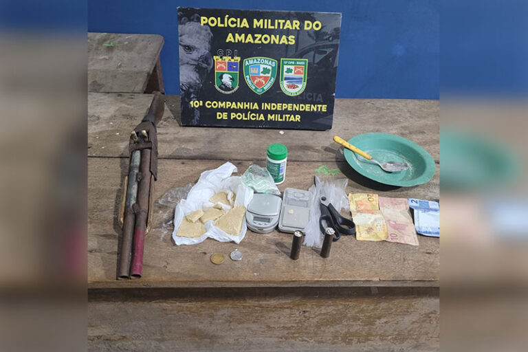 Em Maués, trio é preso por porte ilegal de arma de fogo e tráfico de drogas