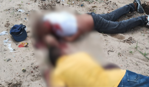 VÍDEO: Dupla é levada para morrer em “área vermelha” de Manaus