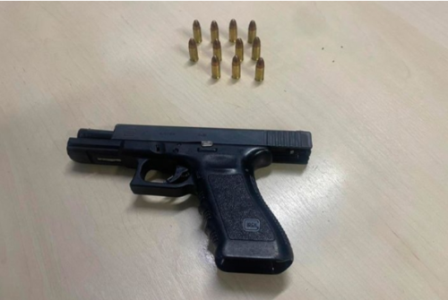 Após desobedecer ordem de parada, homem aponta arma para PM e leva tiro, em Manaus