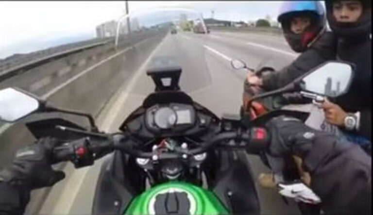 VÍDEO: Motociclista grava o próprio assalto a 140 km/h, em SP; assaltante diz: “Você vai morrer”