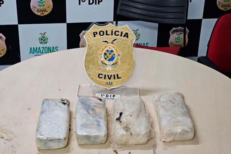 Homens que guardavam drogas são presos na zona Norte de Manaus