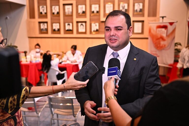 “Estou muito bem na Aleam, mas preparado para qualquer desafio”, diz Roberto Cidade sobre se lançar à Prefeitura de Manaus