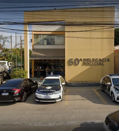 Mulher é presa por dar bebida à filha de 14 anos e deixá-la em motel no RJ
