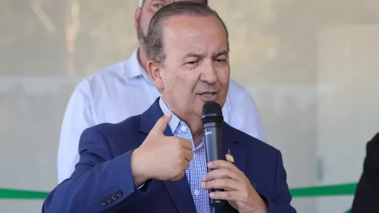 Governador de Santa Catarina nomeia o filho para Casa Civil