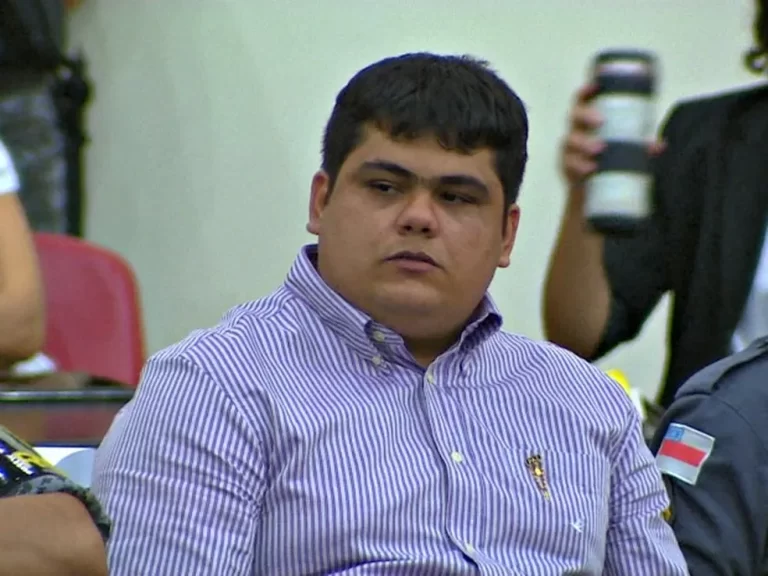 Raphael Souza se livra da prisão após perdão de pena concedido pela justiça do AM