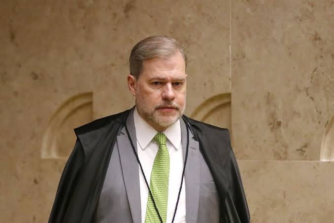 Dias Toffoli recebe alta depois de cirurgia em São Paulo