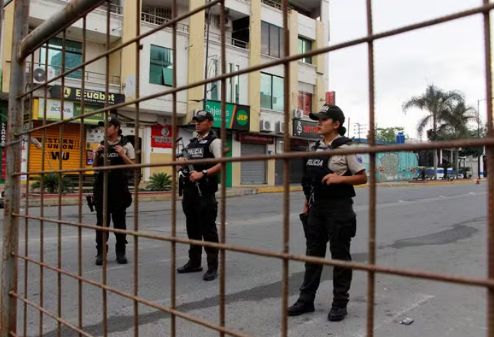 Todos os carcerários feitos reféns no Equador são libertados, afirma autoridade local Todos os carcerários feitos reféns no Equador são libertados, afirma autoridade local