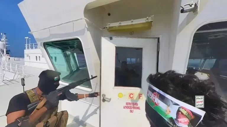 ONU exige que Houthis parem ataques no Mar Vermelho