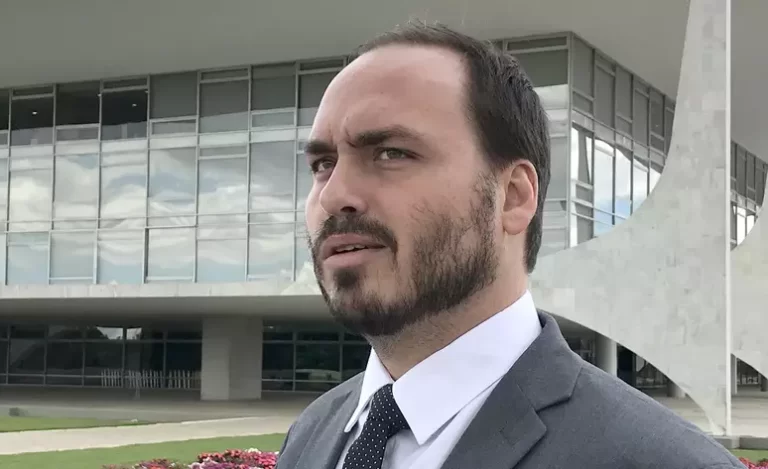 Carlos Bolsonaro