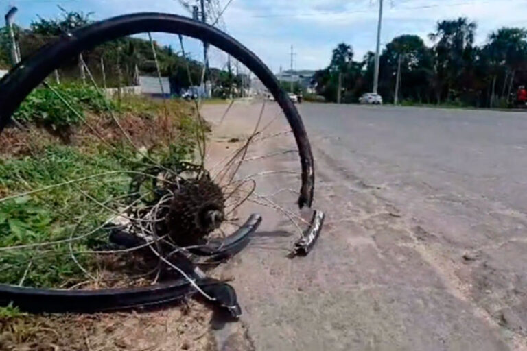 Em Manaus, ciclista é atropelado por carro a caminho do trabalho e morre