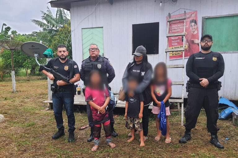 Mulher e crianças em cárcere privado são resgatados em Fonte Boa (AM)