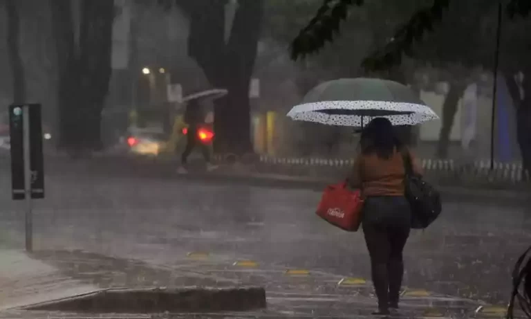Em Minas Gerais, 621 municípios estão em alerta de chuvas intensas