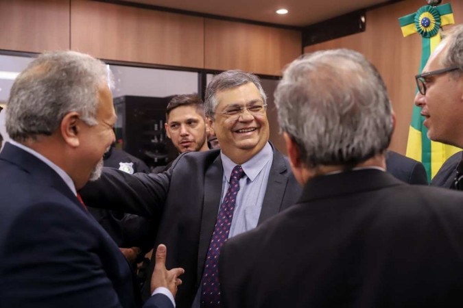 Caso Abin: “Ninguém tem direito de bisbilhotar”, critica Dino