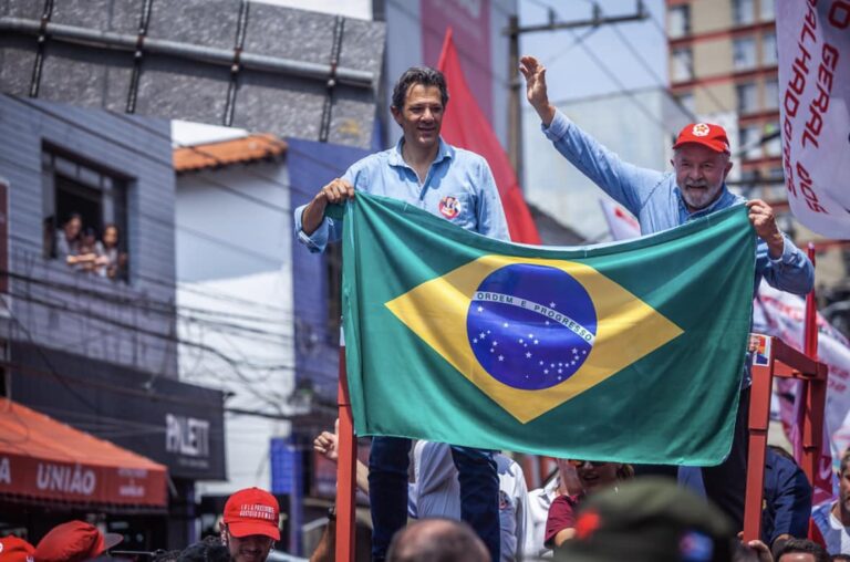 Haddad diz que Lula ainda é o nome do PT para Eleições 2026
