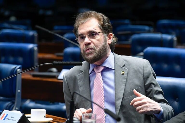 Após polêmica, Plínio Valério diz que declaração em evento foi ‘tirada de contexto’