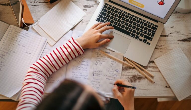 Sesc abre inscrições para curso gratuito de inglês, no AM