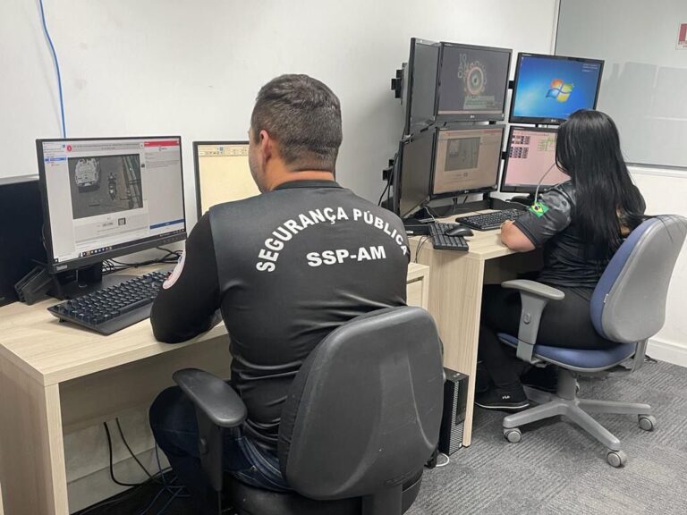 Homem é preso conduzindo veículo com restrição de roubo